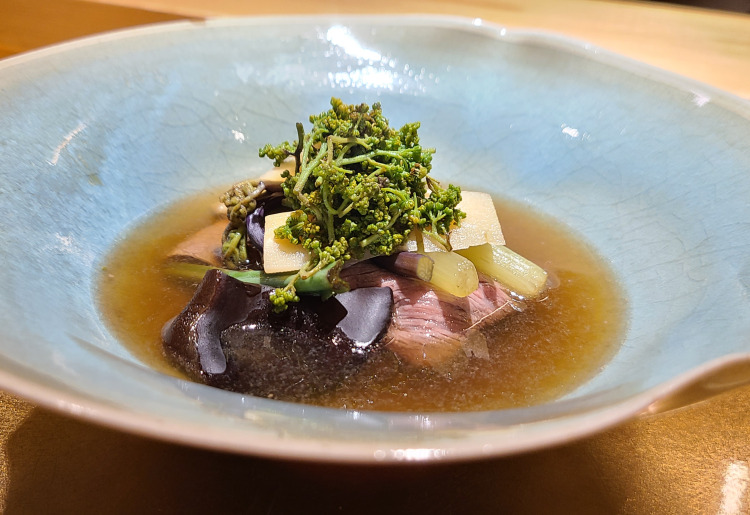 発酵牛肉と花山椒付きコース(4月、5月限定)